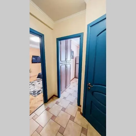 Cozy Flat Apartment Kyiv Exterior photo